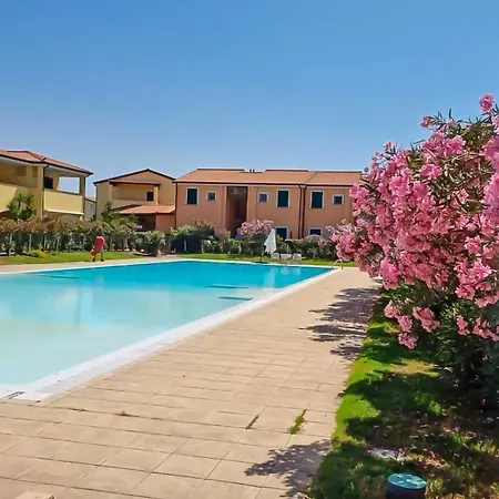 Celeste Piscina E Spiaggia A Due Passi * Badesi